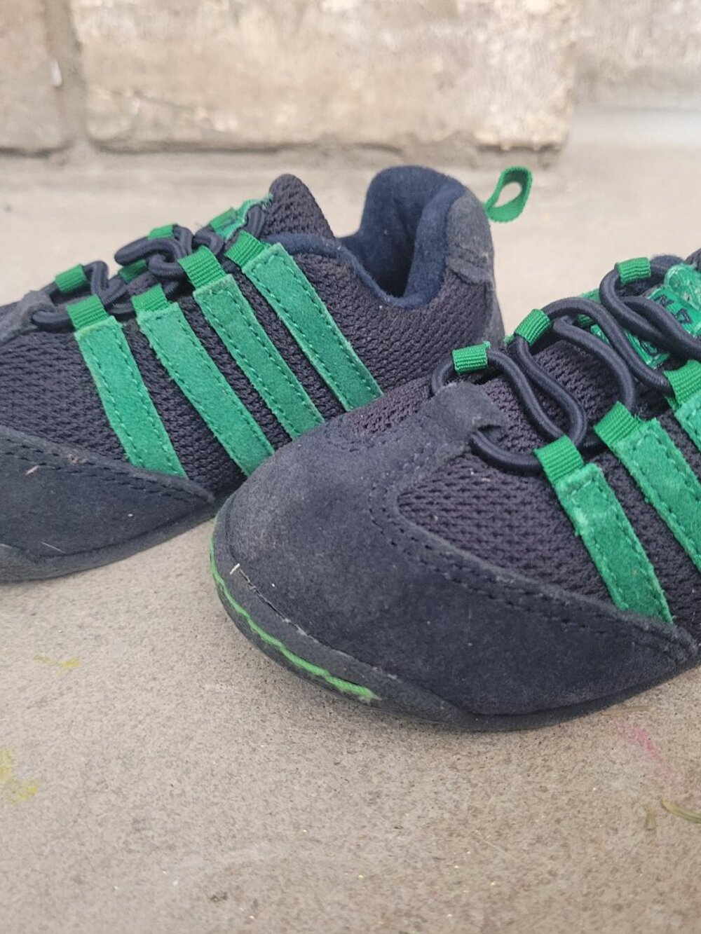 Old Navy Boys Baby Infant Todler Shoes Size 7 Slip On Sneaker Green Blue